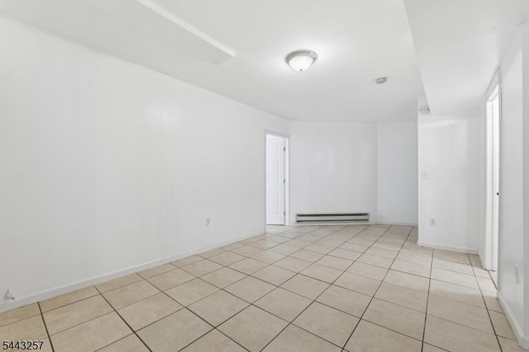 Property listing MLS 4037616 photo 10