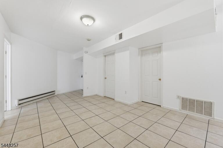 Property listing MLS 4037616 photo 14