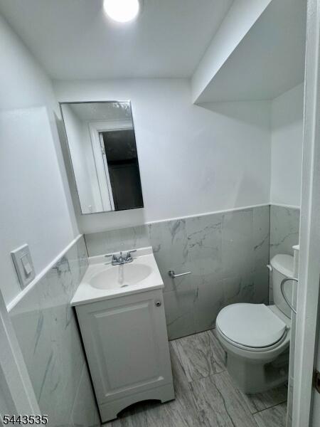 Property listing MLS 4037825 photo 4
