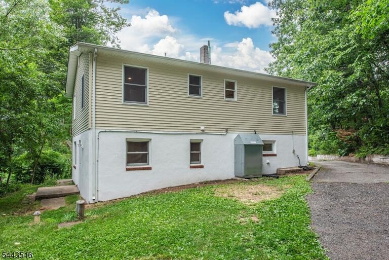 Property listing MLS 4037856 photo 16