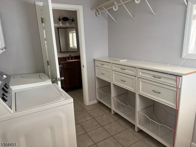 Property listing MLS 4037946 photo 8