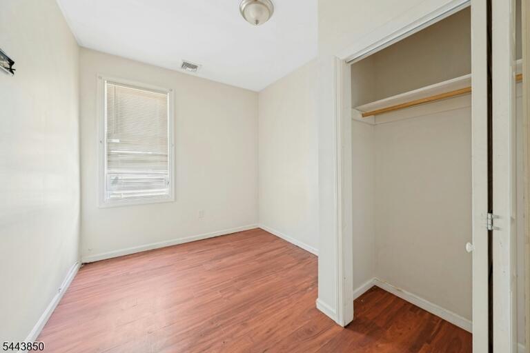 Property listing MLS 4038096 photo 34