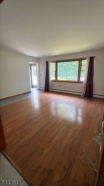 Property listing MLS 4038258 photo 2