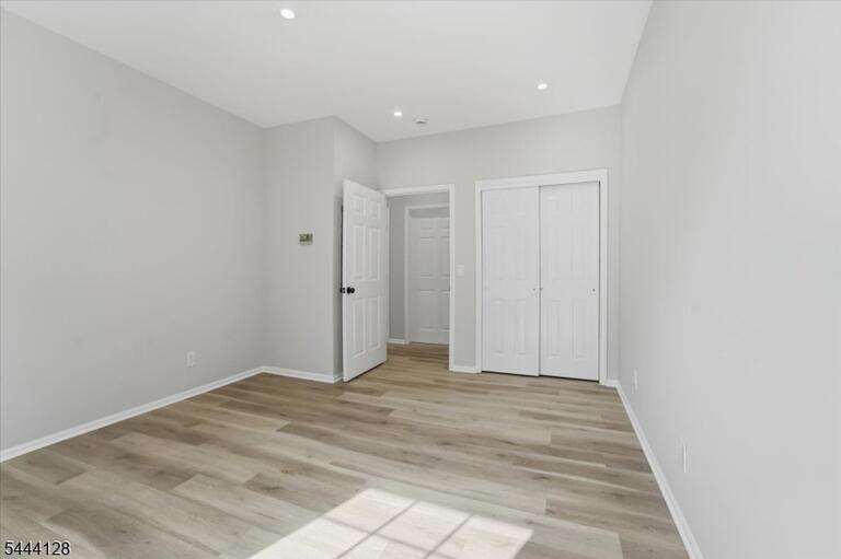 Property listing MLS 4038346 photo 12