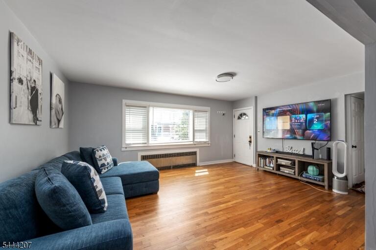 Property listing MLS 4038426 photo 11