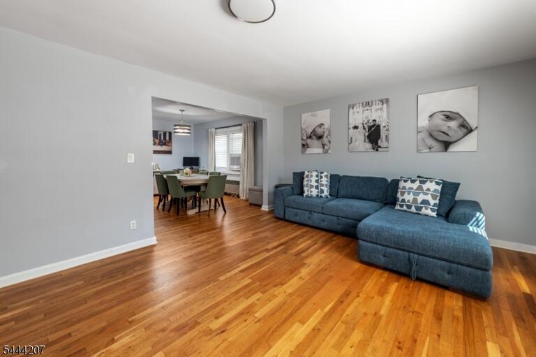 Property listing MLS 4038426 photo 12