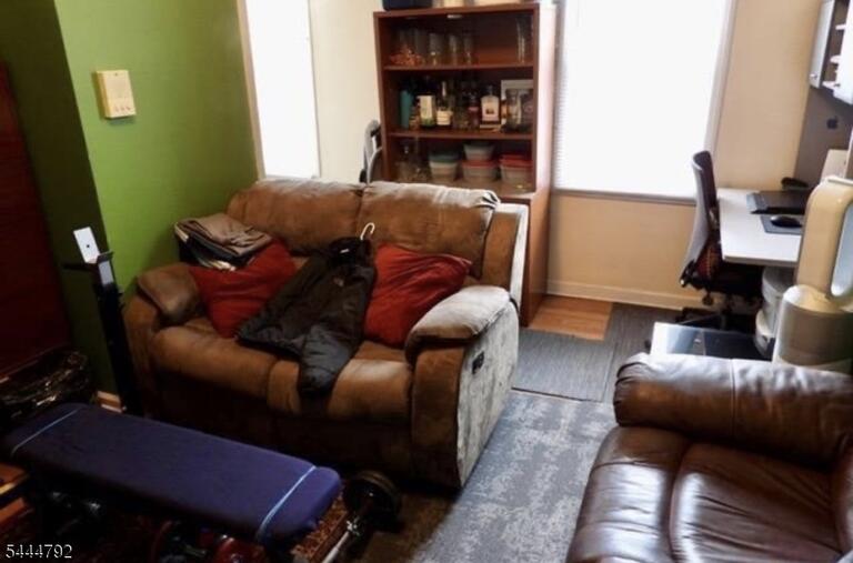 Property listing MLS 4038923 photo 31