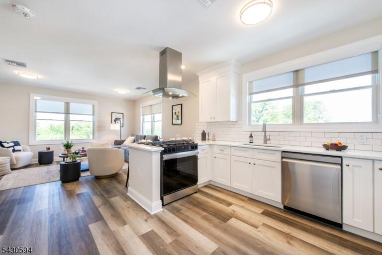 Property listing MLS 4039052 photo 8
