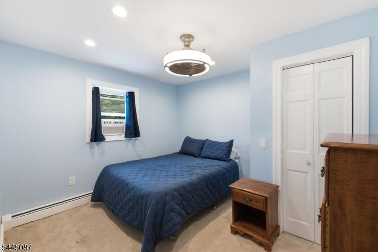 Property listing MLS 4039170 photo 35