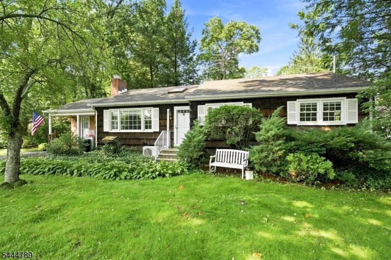 Property listing MLS 4039270 photo 26