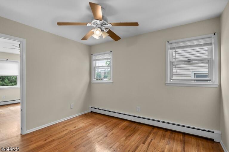 Property listing MLS 4039604 photo 23