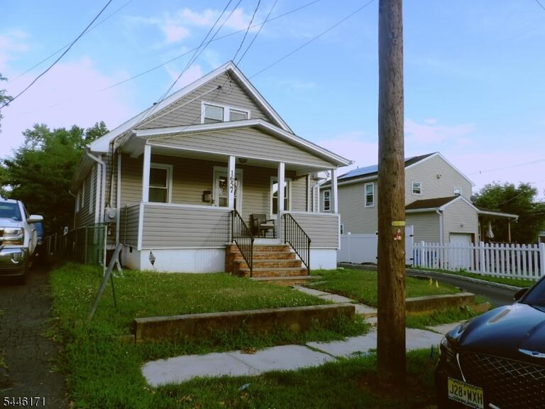Property listing MLS 4040172 photo 27
