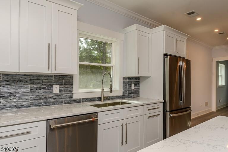 Property listing MLS 4040285 photo 6