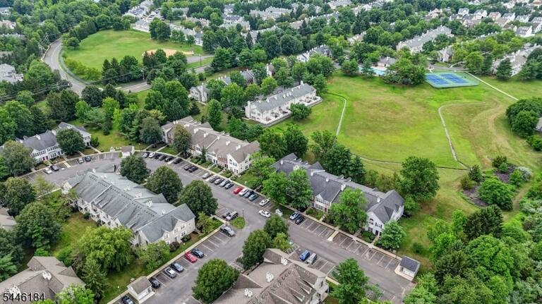 Property listing MLS 4040299 photo 46