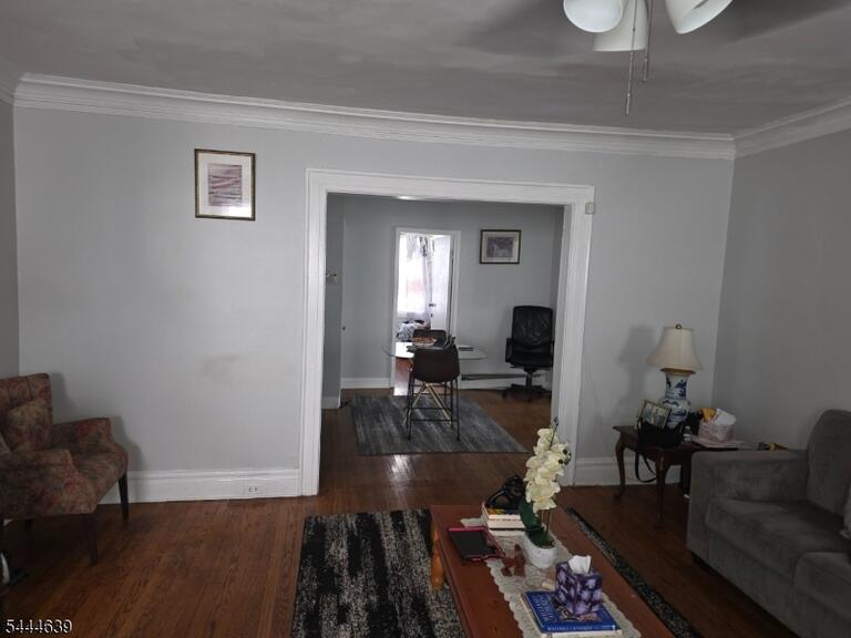 Property listing MLS 4040412 photo 9