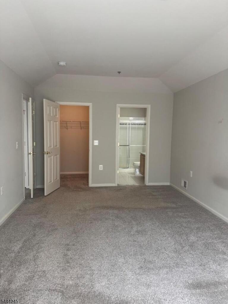 Property listing MLS 4040422 photo 7