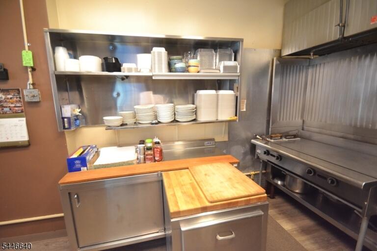 Property listing MLS 4040634 photo 30