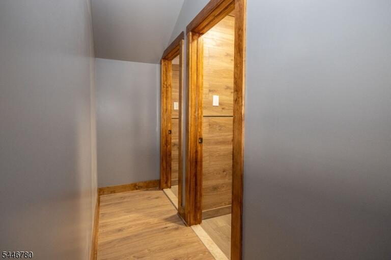 Property listing MLS 4040665 photo 13