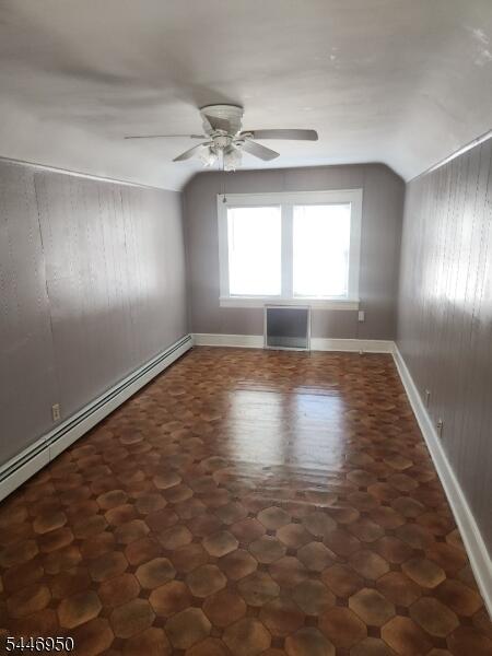 Property listing MLS 4040859 photo 1