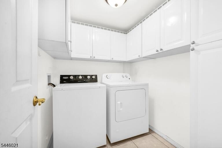 Property listing MLS 4040893 photo 11