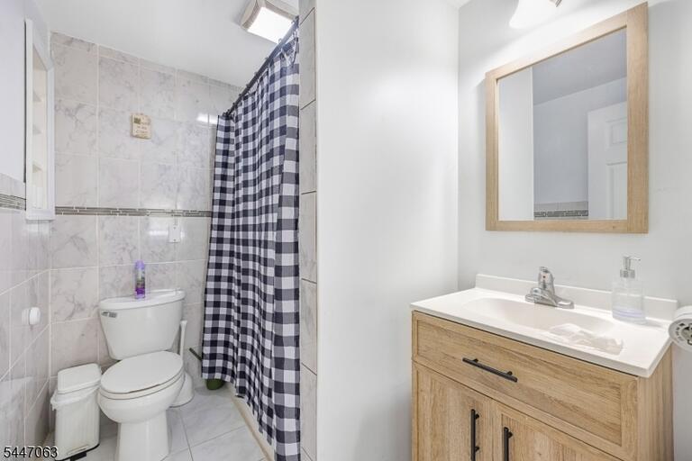 Property listing MLS 4041019 photo 23