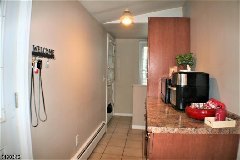 Property listing MLS 4041050 photo 10