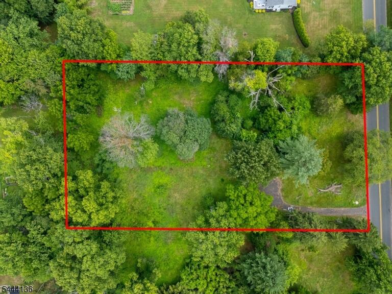 Property listing MLS 4041132 photo 5