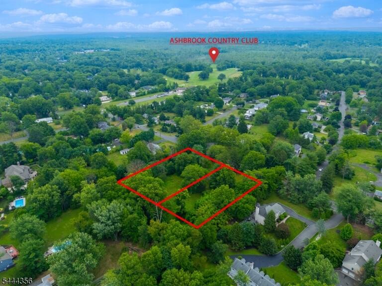 Property listing MLS 4041136 photo 12