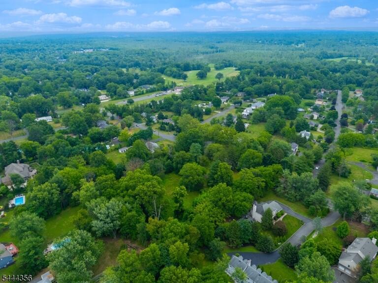 Property listing MLS 4041136 photo 18
