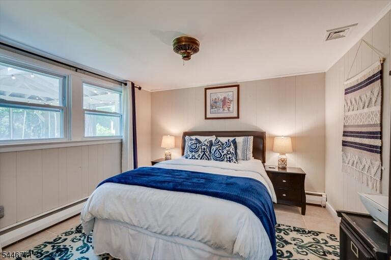 Property listing MLS 4041203 photo 23