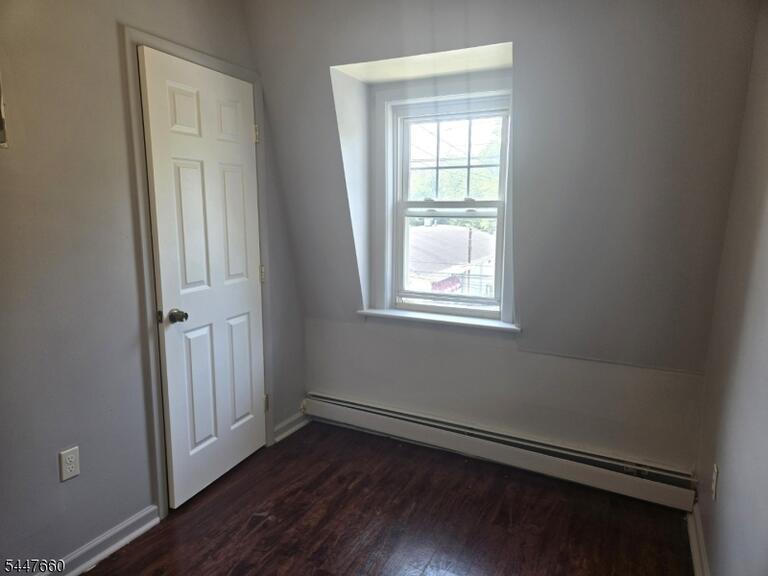 Property listing MLS 4041596 photo 1