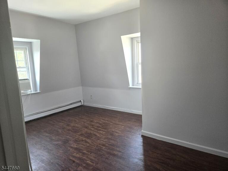 Property listing MLS 4041596 photo 5