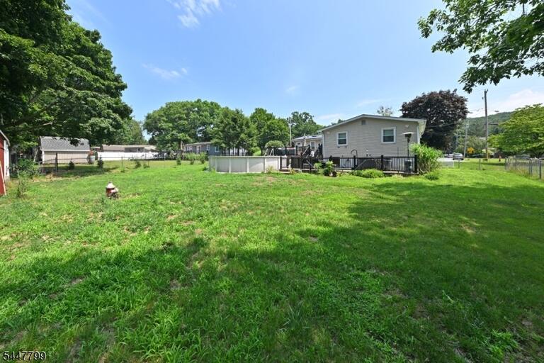 Property listing MLS 4041699 photo 23