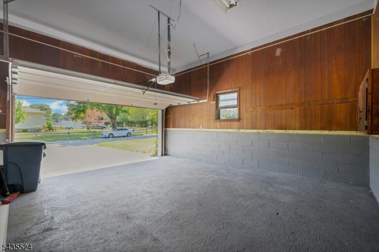 Property listing MLS 4041732 photo 11