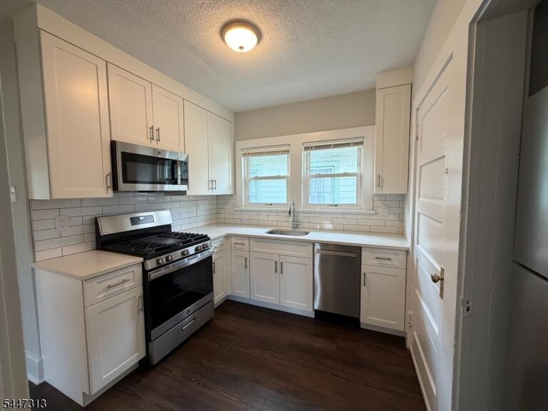 Property listing MLS 4041771 photo 10