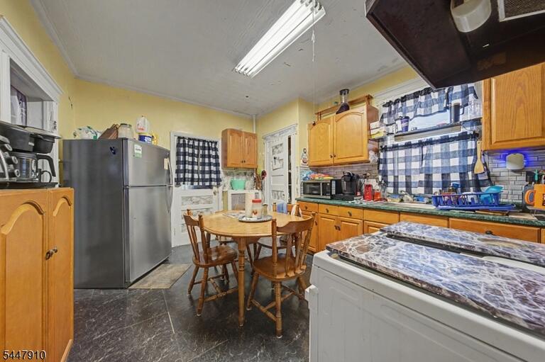 Property listing MLS 4041791 photo 12