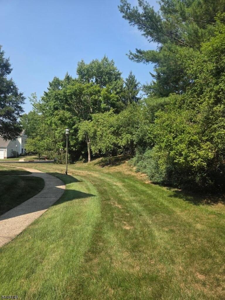 Property listing MLS 4041976 photo 3