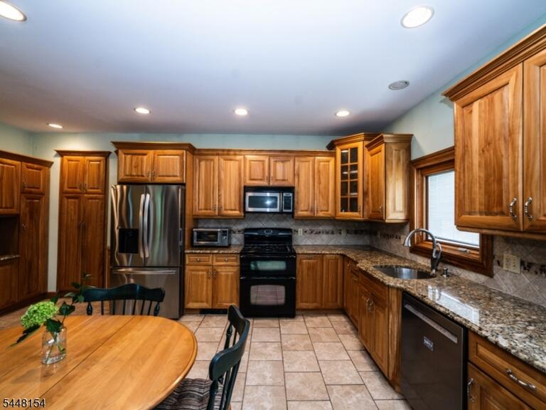 Property listing MLS 4042099 photo 24