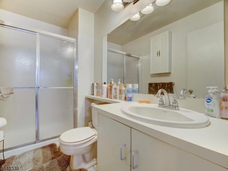 Property listing MLS 4042137 photo 13
