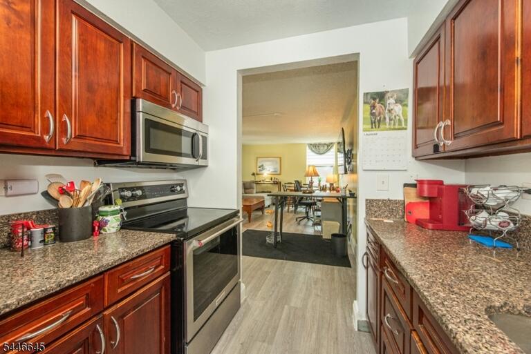 Property listing MLS 4042635 photo 10