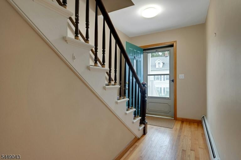 Property listing MLS 4042991 photo 10