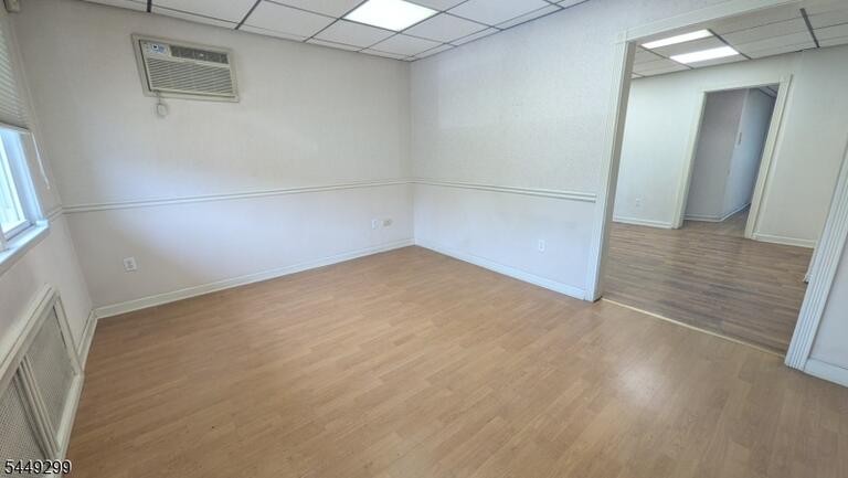 Property listing MLS 4043020 photo 3