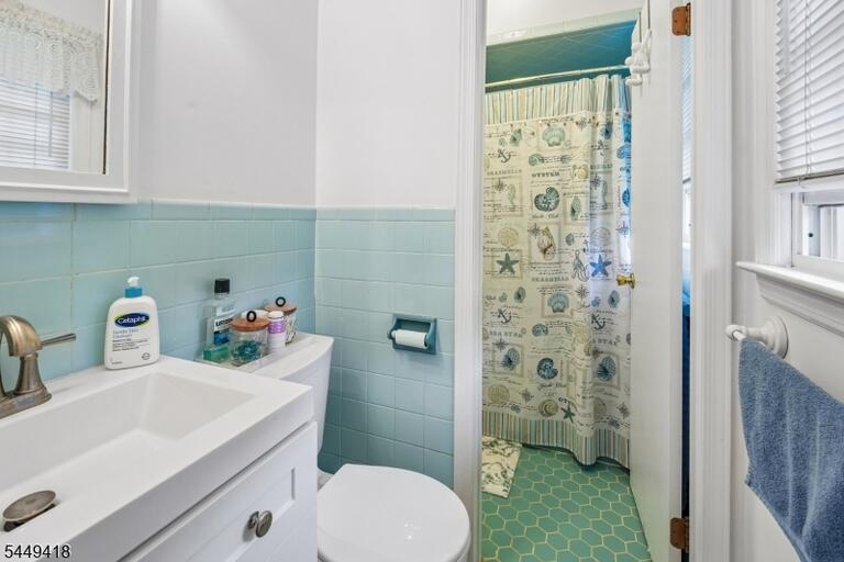 Property listing MLS 4043115 photo 18