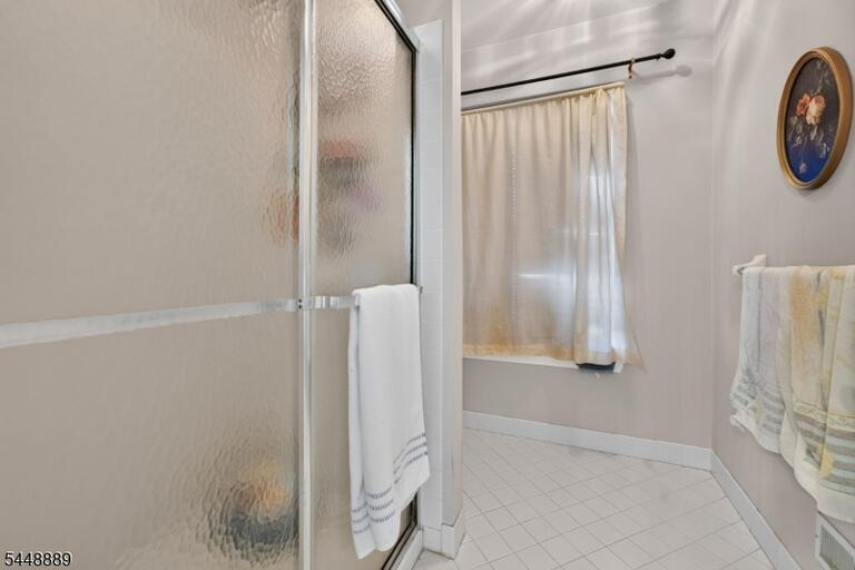 Property listing MLS 4043169 photo 22