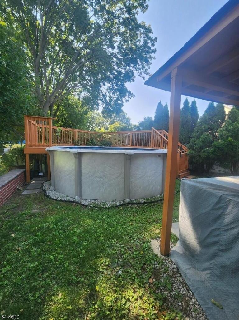 Property listing MLS 4043210 photo 17
