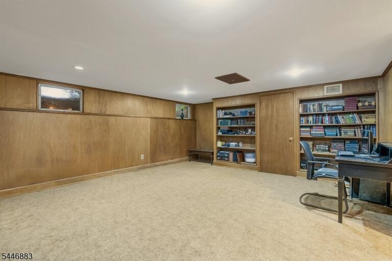 Property listing MLS 4043235 photo 28