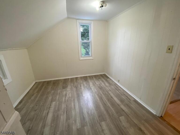 Property listing MLS 4043239 photo 12