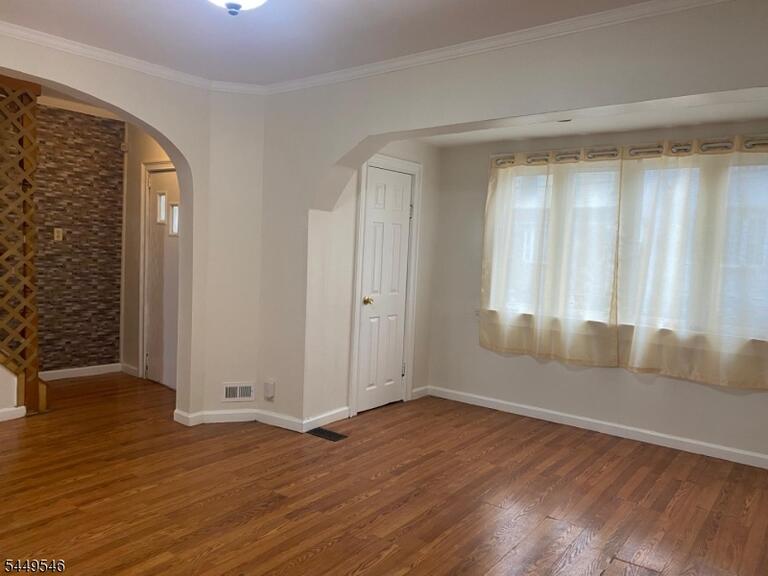 Property listing MLS 4043239 photo 9