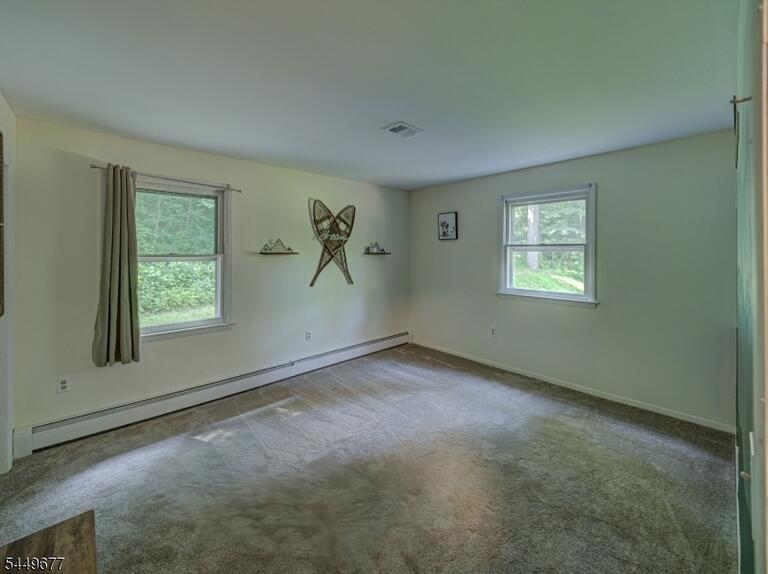 Property listing MLS 4043282 photo 15