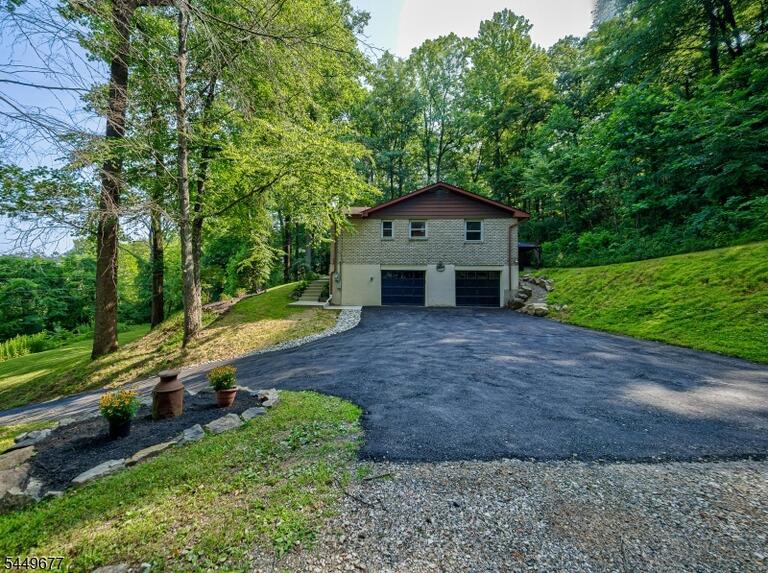 Property listing MLS 4043282 photo 24